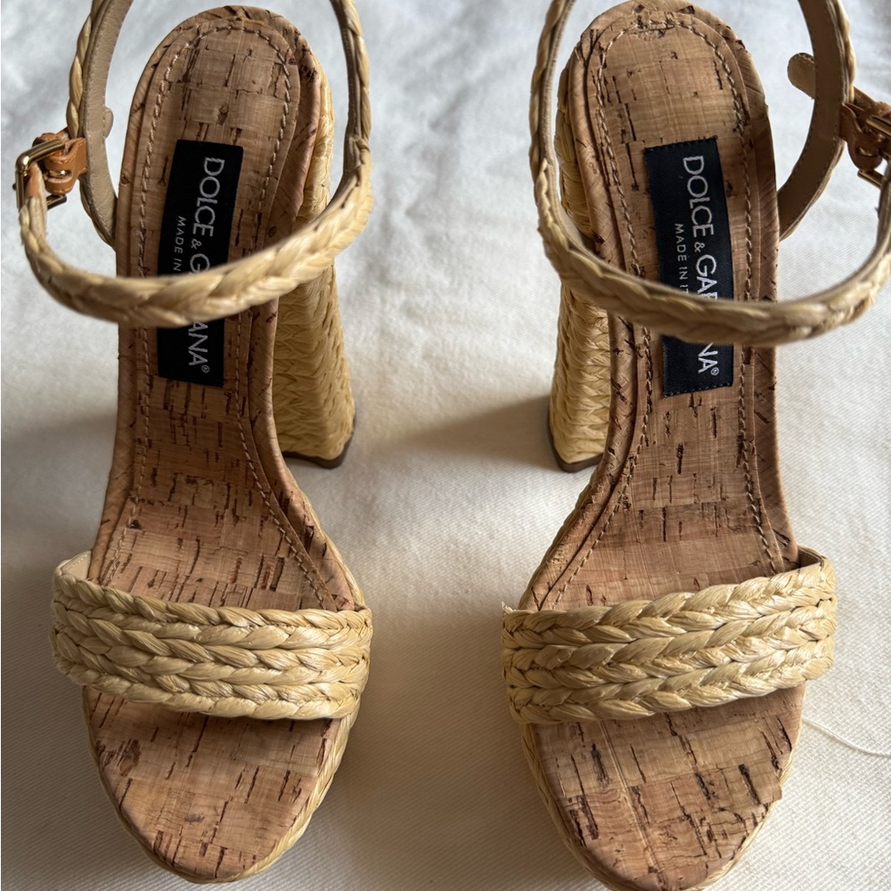 DOLCE & GABBANA
Keira 120 Raffia Platform Sand - Picture 5 of 16